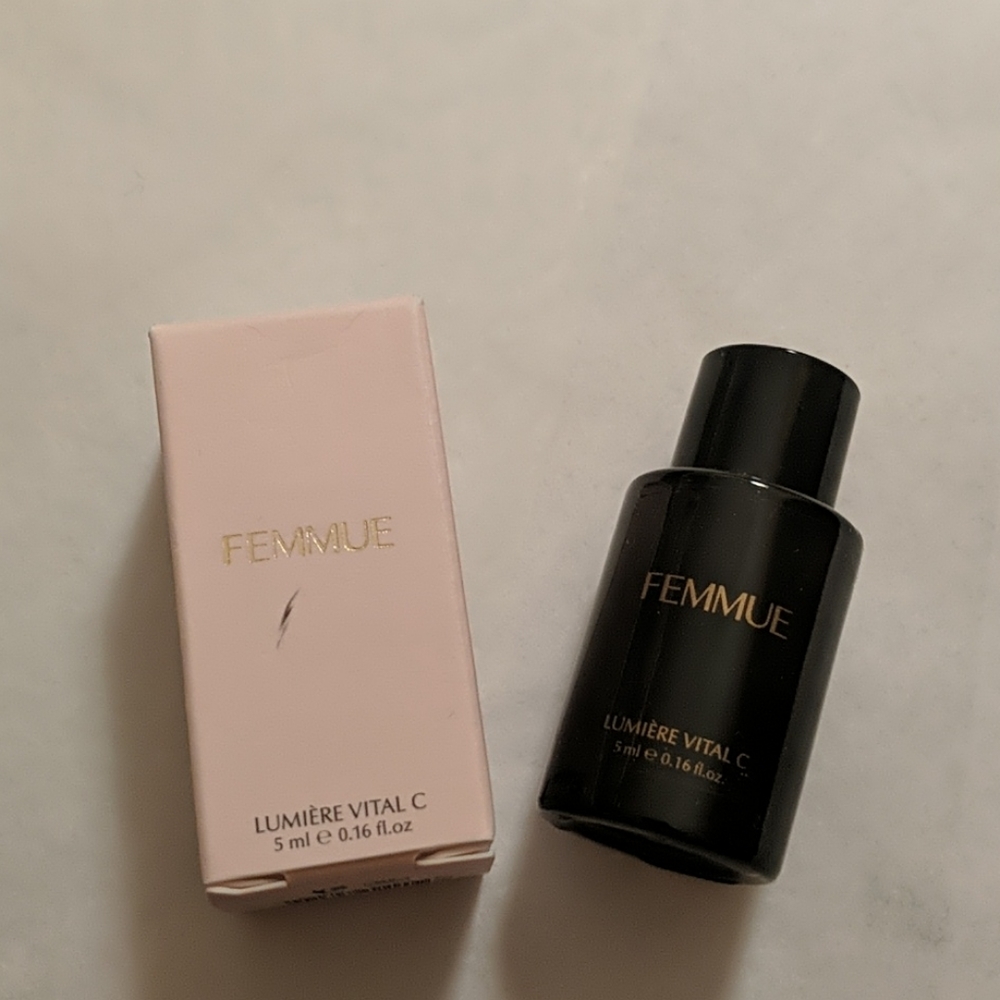 NWT Korean Skincare Femmue Flawless Skin Vitamin C